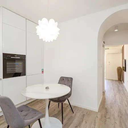 Miramar - Seaview Self Check-in 두브로브니크