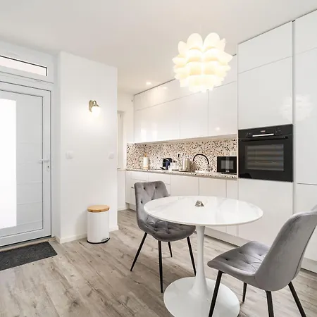 Miramar - Seaview Self Check-in *